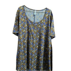 #180 LuLaRoe Large Perfect T